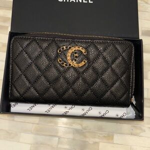 Chanel wallet